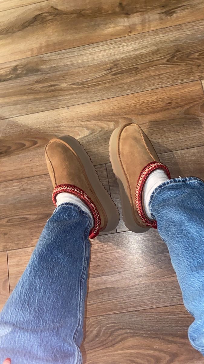 Ugg Tazz Platform Slippers brown red - Sneakers Club EU | Authentic Sneakers Online  Nike, Adidas, Jordan & More