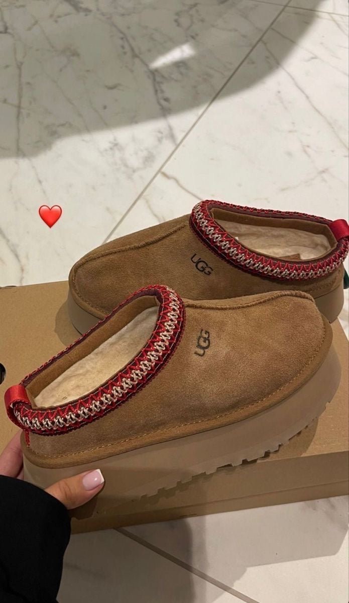 Ugg Tazz Platform Slippers brown red - Sneakers Club EU | Authentic Sneakers Online  Nike, Adidas, Jordan & More
